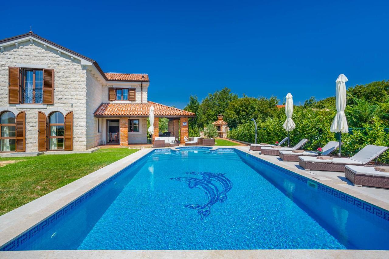 Villa Kamenica Kras Exteriör bild