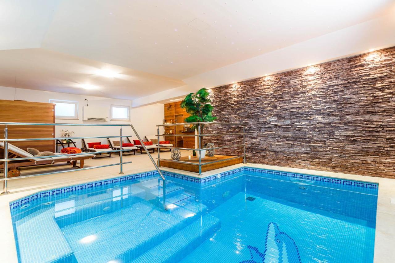 Villa Kamenica Kras Exteriör bild